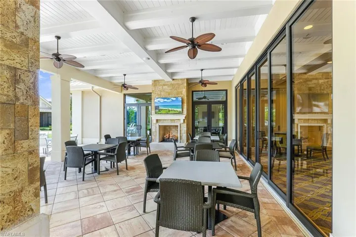 7675  Winding Cypress  DR, Naples, FL 34114