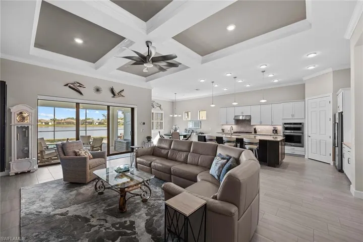 7675  Winding Cypress  DR, Naples, FL 34114