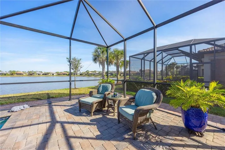 7675  Winding Cypress  DR, Naples, FL 34114