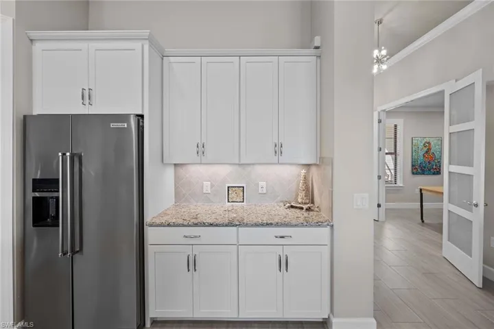 7675  Winding Cypress  DR, Naples, FL 34114
