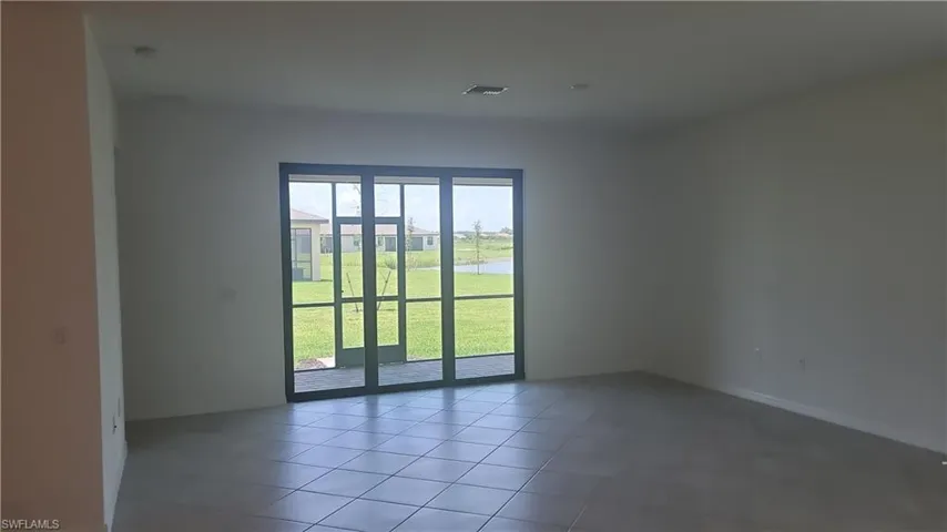 3389 Menores Way, Fort Myers, Florida 33905