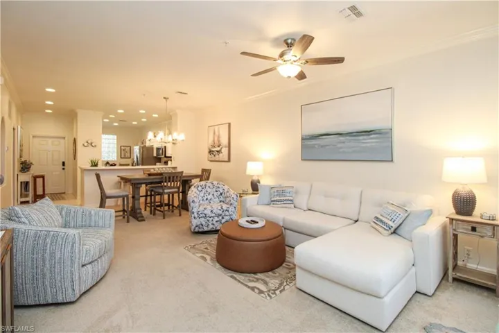 8217  Parkstone  PL, Naples, FL 34120