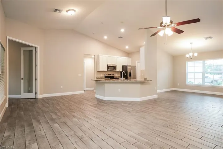2712 18th St W, Lehigh Acres, Florida 33971