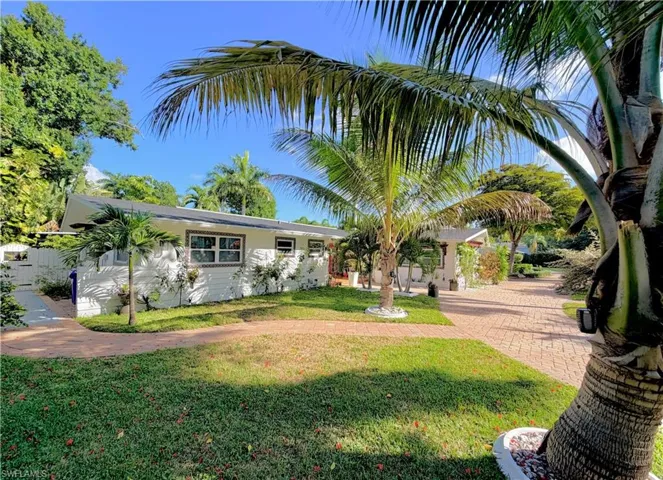 2702 Mcgregor Blvd, Fort Myers, Florida 33901