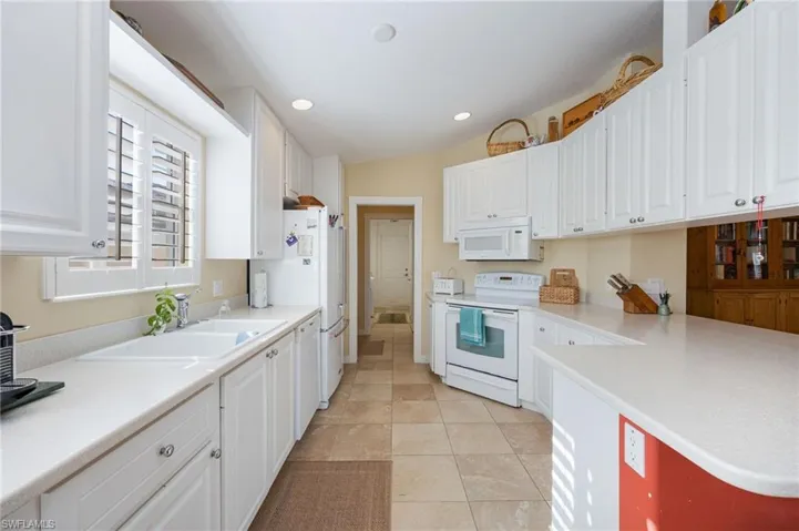 8149 Xenia Ln, Naples, Florida 34114