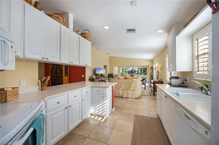 8149 Xenia Ln, Naples, Florida 34114