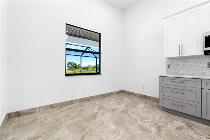 509 Ne 5th Ter, Cape Coral, Florida 33909