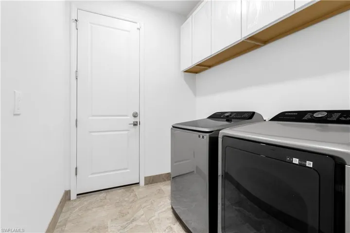 509 Ne 5th Ter, Cape Coral, Florida 33909