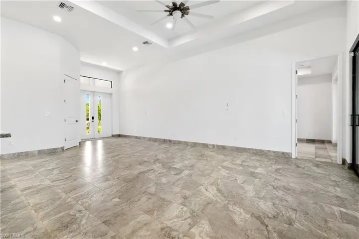509 Ne 5th Ter, Cape Coral, Florida 33909