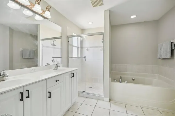 Owner's Bathroom