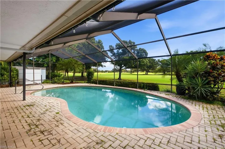 13242 Wedgefield Dr 24-9, Naples, Florida 34110