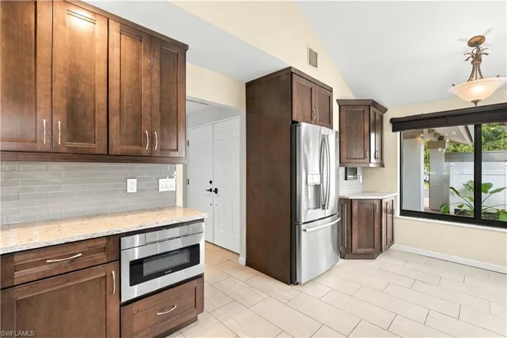 13242 Wedgefield Dr 24-9, Naples, Florida 34110