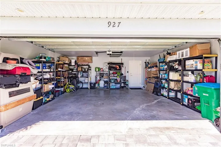 927 Sw 37th St, Cape Coral Fl 33914