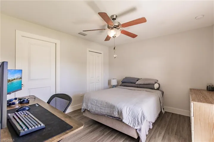 927 Sw 37th St, Cape Coral Fl 33914