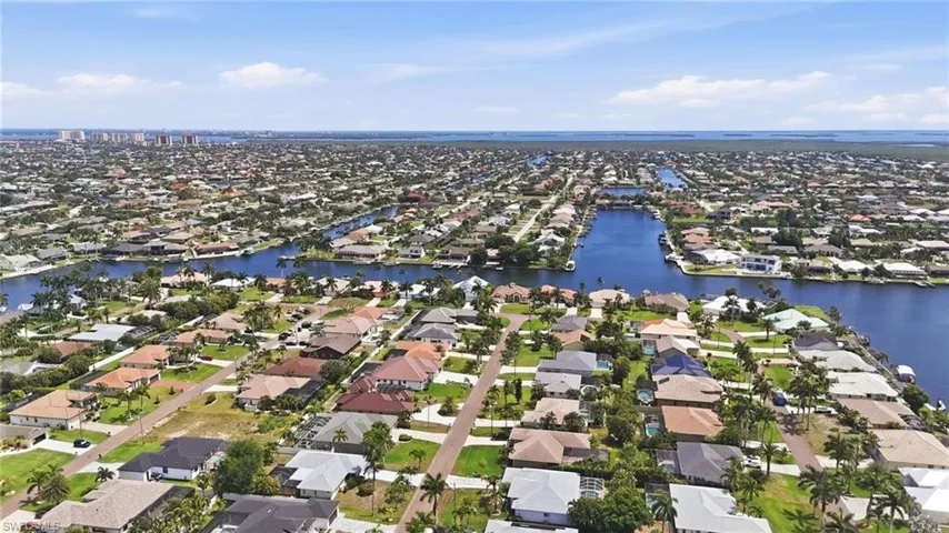 4406 SW 25th  CT, Cape Coral, FL 33914