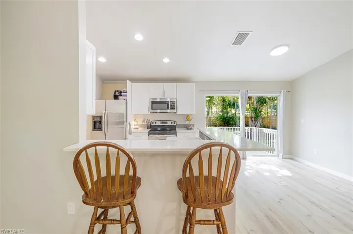 211 Palmacea Rd, Fort Myers, Florida 33905