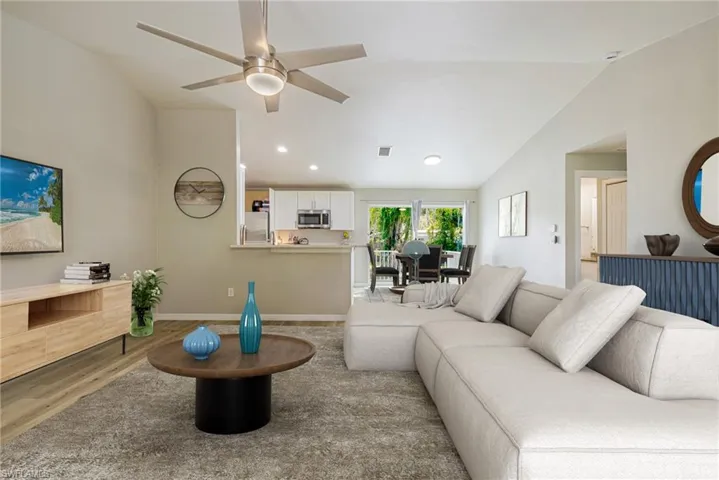 211 Palmacea Rd, Fort Myers, Florida 33905