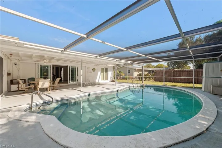 1344  Mayfair  TER, Fort Myers, FL 33919