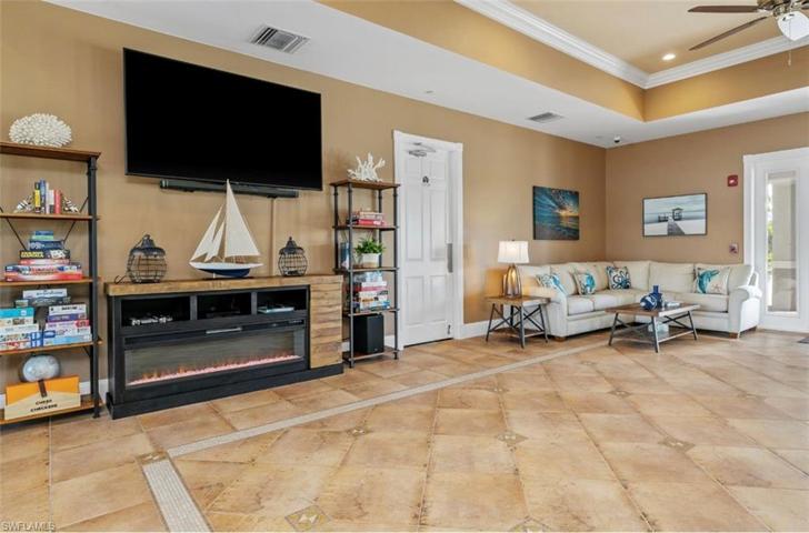 13607 Golden Palms CIR, FORT MYERS FL 33913