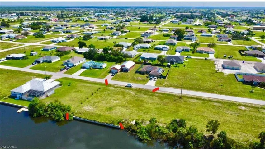 Drone / aerial view of a large body of water
