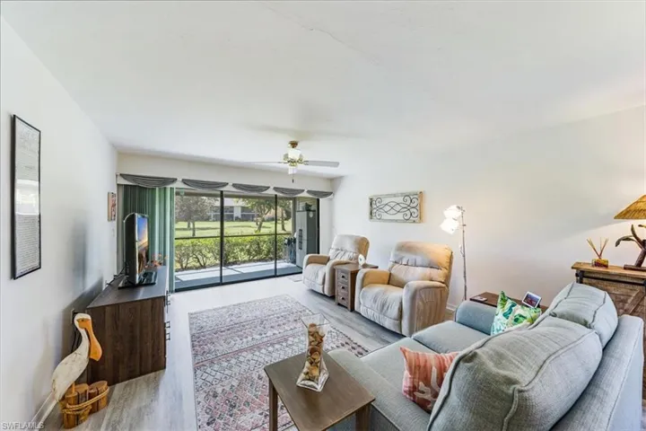 1208  Commonwealth  CIR, Naples, FL 34116