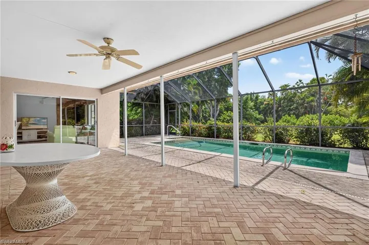 5710 Basswood Ct, Fort Myers, Florida 33919