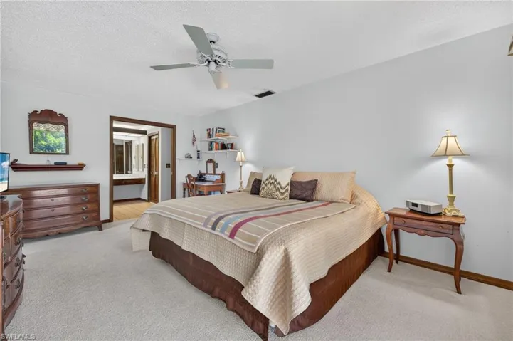 5710 Basswood Ct, Fort Myers, Florida 33919