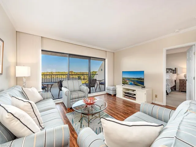 Open floor plan with stellar views
