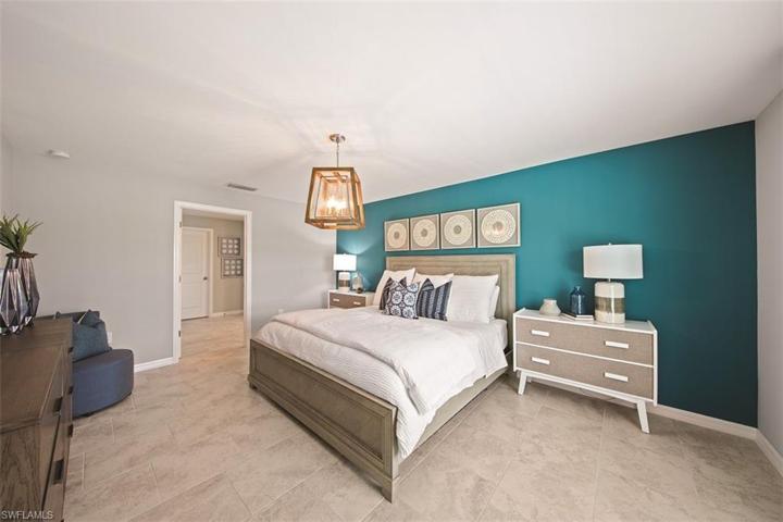 17712  PARADISO  WAY, North Fort Myers, FL 33917