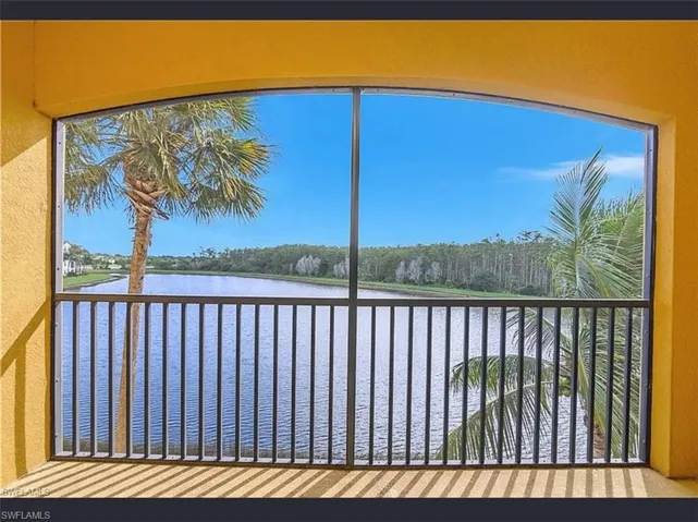 9566  TREVI  CT, Naples, FL 34113