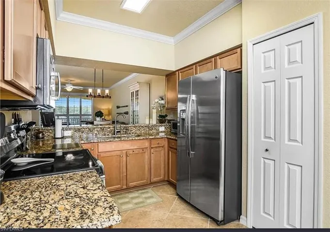 9566  TREVI  CT, Naples, FL 34113