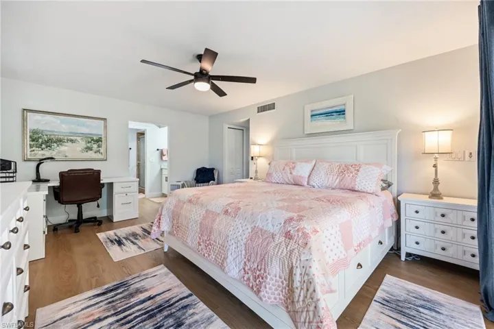 104 Pinebrook Dr, Fort Myers, Florida 33907