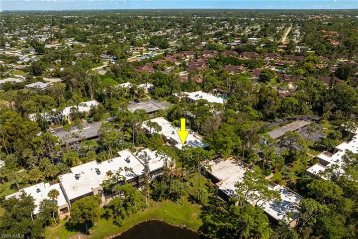 104 Pinebrook Dr, Fort Myers, Florida 33907