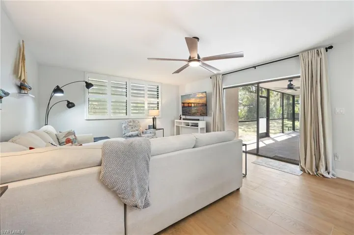 104 Pinebrook Dr, Fort Myers, Florida 33907