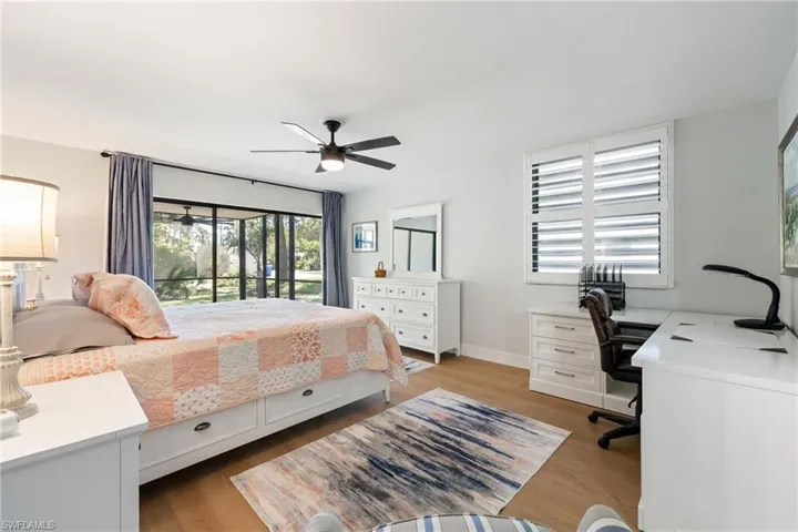 104 Pinebrook Dr, Fort Myers, Florida 33907