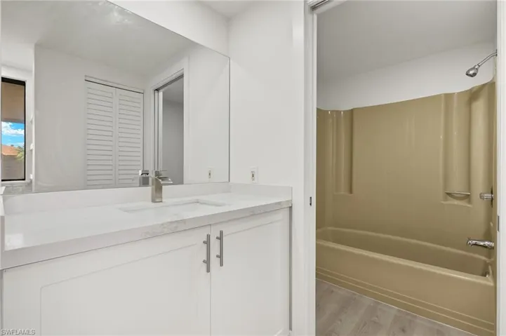 64  4th  ST, Bonita Springs, FL 34134