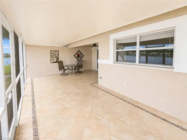 2888 Crown Pointe Blvd, Naples, Florida 34112