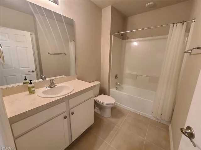 3153 Cozumel Ct, Cape Coral, Florida 33909
