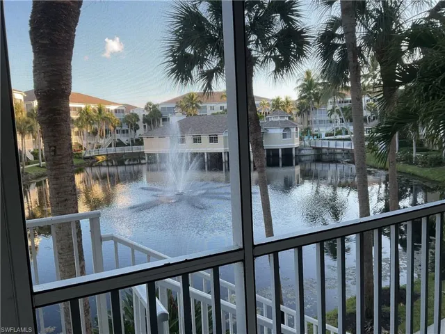 7638 Pebble Creek Cir 102, Naples, Florida 34108