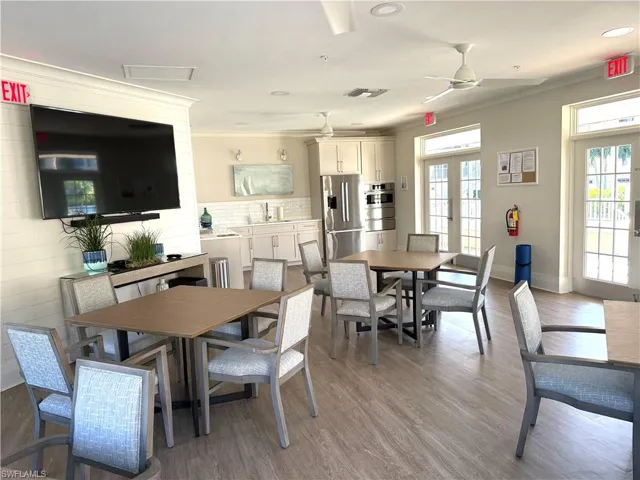 7638 Pebble Creek Cir 102, Naples, Florida 34108