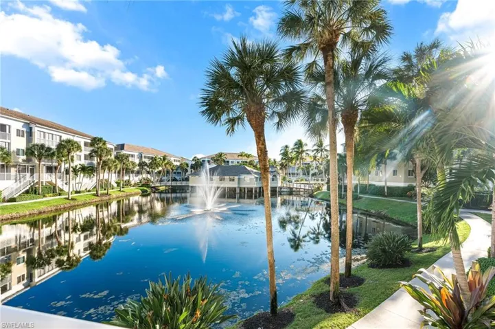 7638 Pebble Creek Cir 102, Naples, Florida 34108