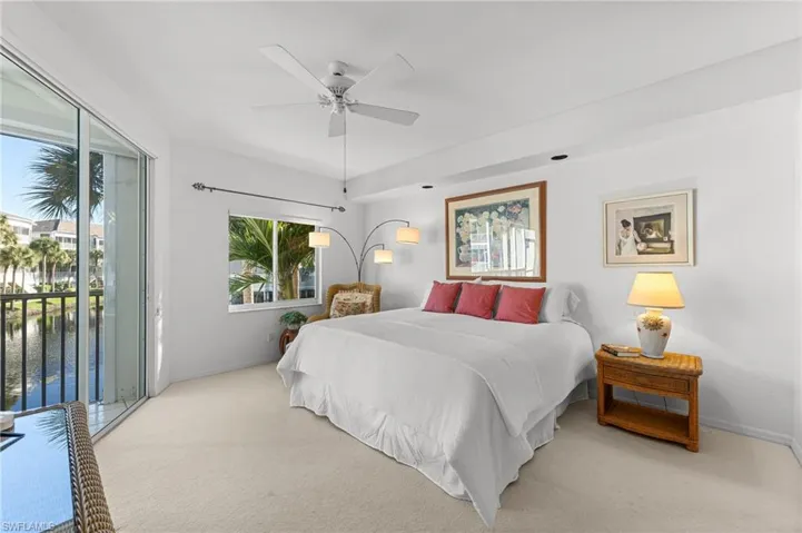 7638 Pebble Creek Cir 102, Naples, Florida 34108