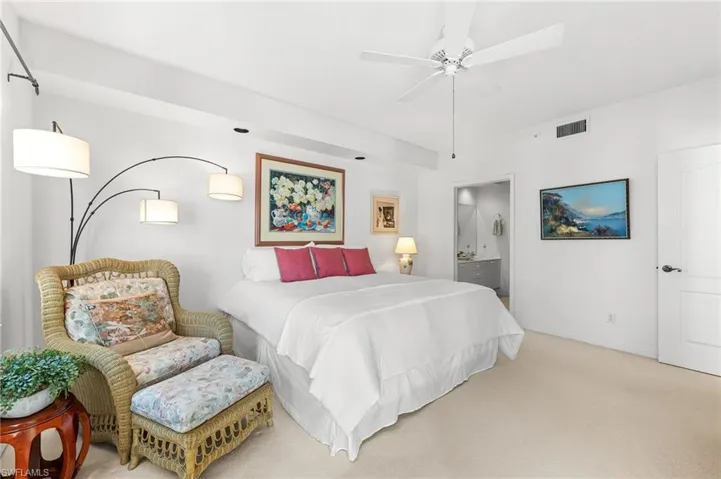 7638 Pebble Creek Cir 102, Naples, Florida 34108