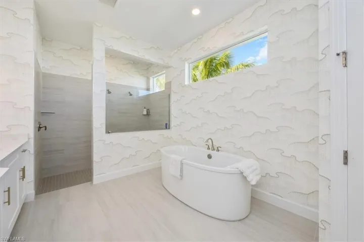 17244 Blue Sapphire Dr, Fort Myers, Florida 33913