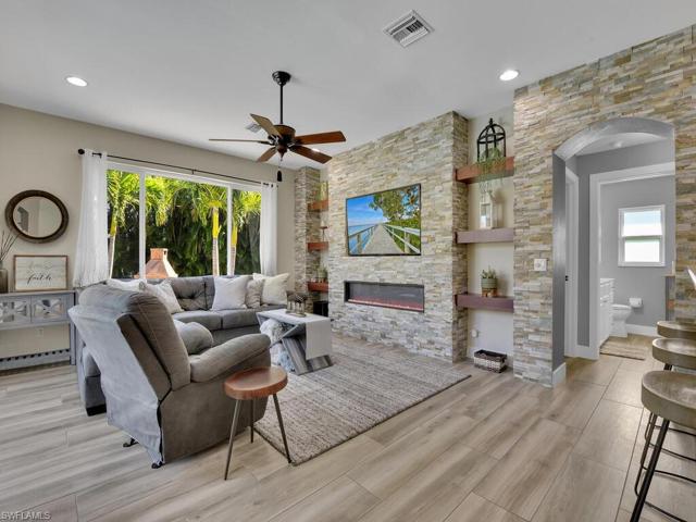 2831 SW 26th  PL, Cape Coral, FL 33914