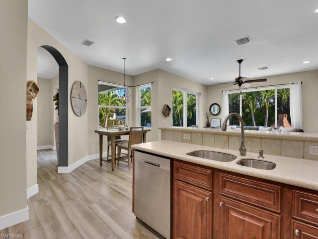 2831 SW 26th  PL, Cape Coral, FL 33914
