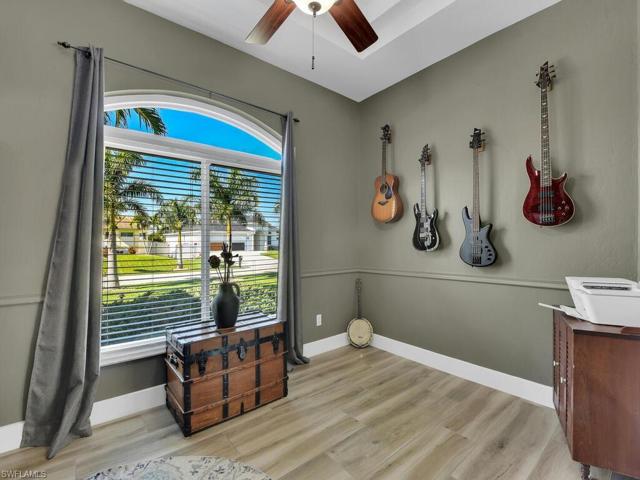 2831 SW 26th  PL, Cape Coral, FL 33914