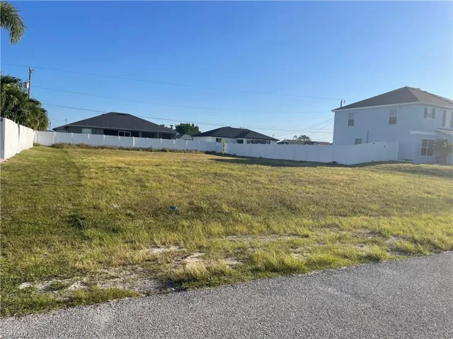 1418 Ne 18th Ter, Cape Coral Fl 33909