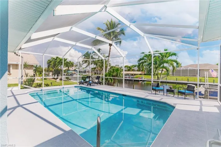 2910 37th Ter, Cape Coral, Florida 33914