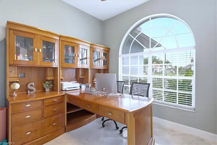 2910 37th Ter, Cape Coral, Florida 33914